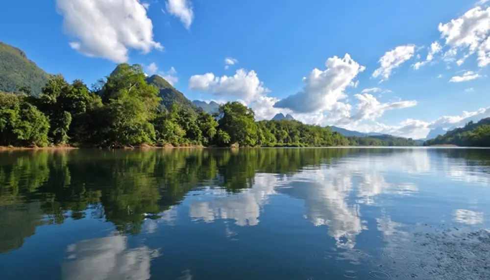 Si on en parlait Laos riviere